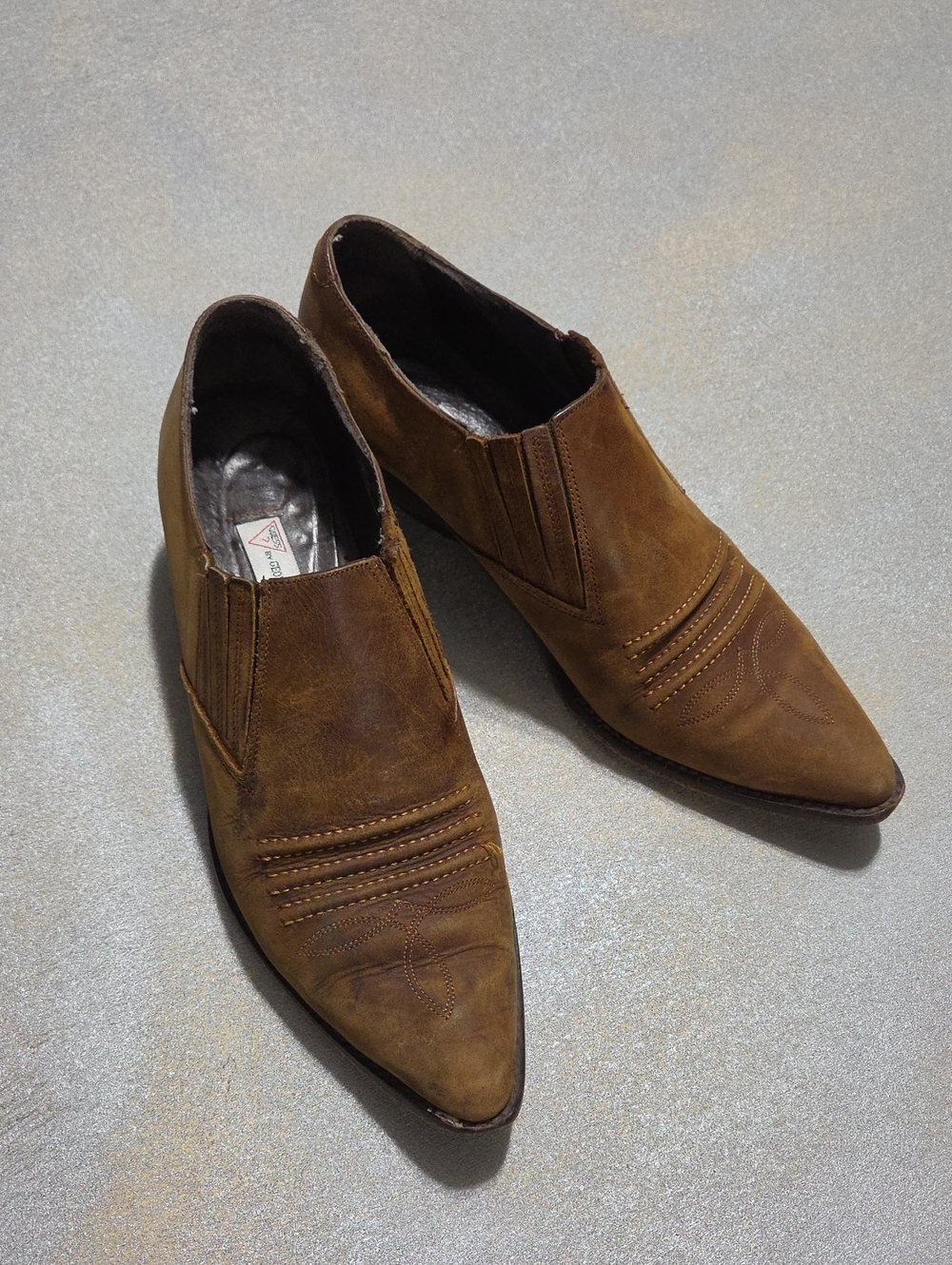 Guess by Marciano Women's Brown Pointed Toe Ankle Booties VINTAGE Y2k